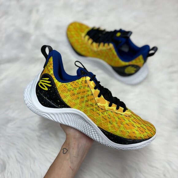 Under Armour CURRY 10 Mens Basketball Shoes Yellow 3026272-700 NEW Multi Sz - Picture 1 of 6
